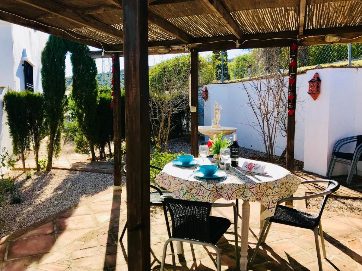 Willa La Rustica En Vinuela, Piscina Privada Zewnętrze zdjęcie