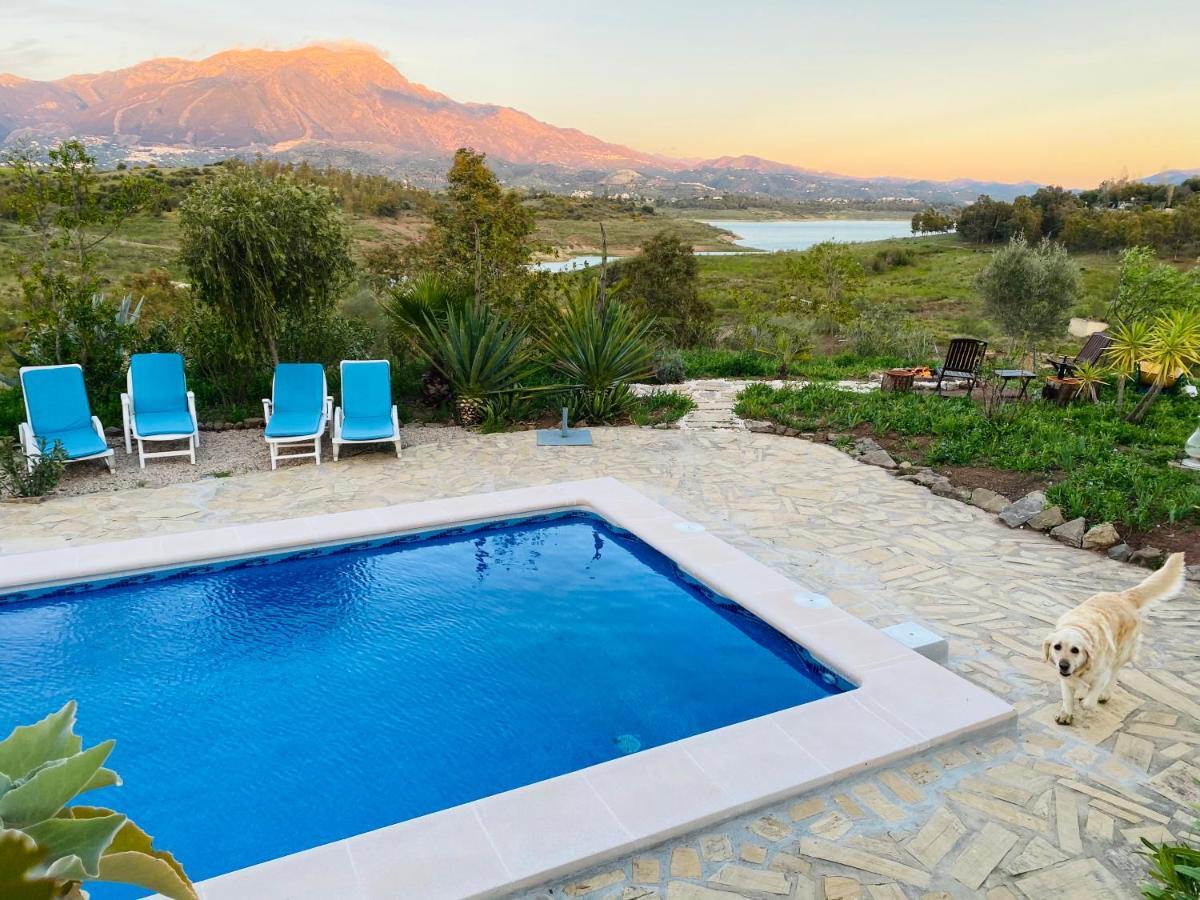 Willa La Rustica En Vinuela, Piscina Privada Zewnętrze zdjęcie
